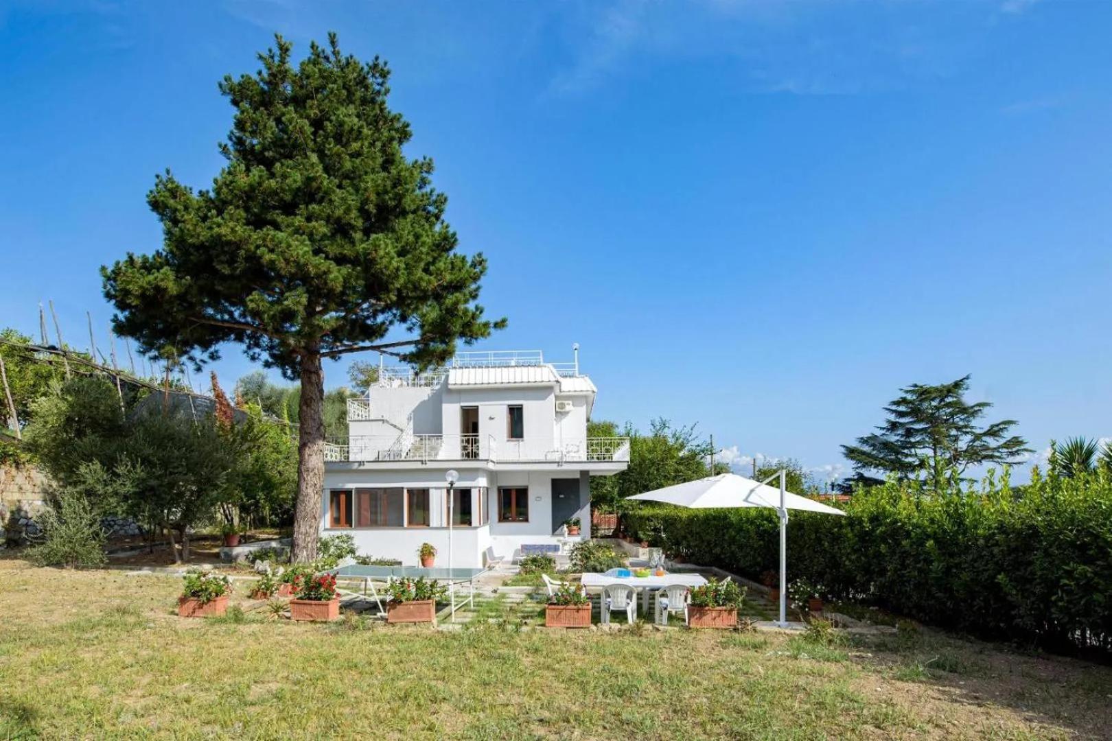 Villa Estate4home - Louise Sorrente