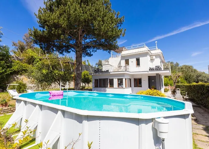 Estate4Home - Villa Louise