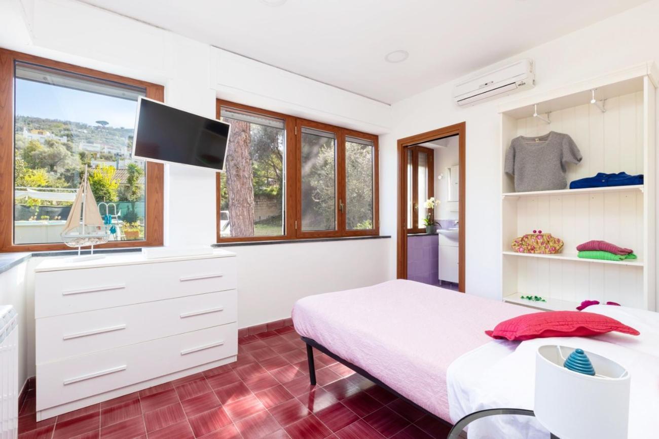 Estate4home - Louise Villa *