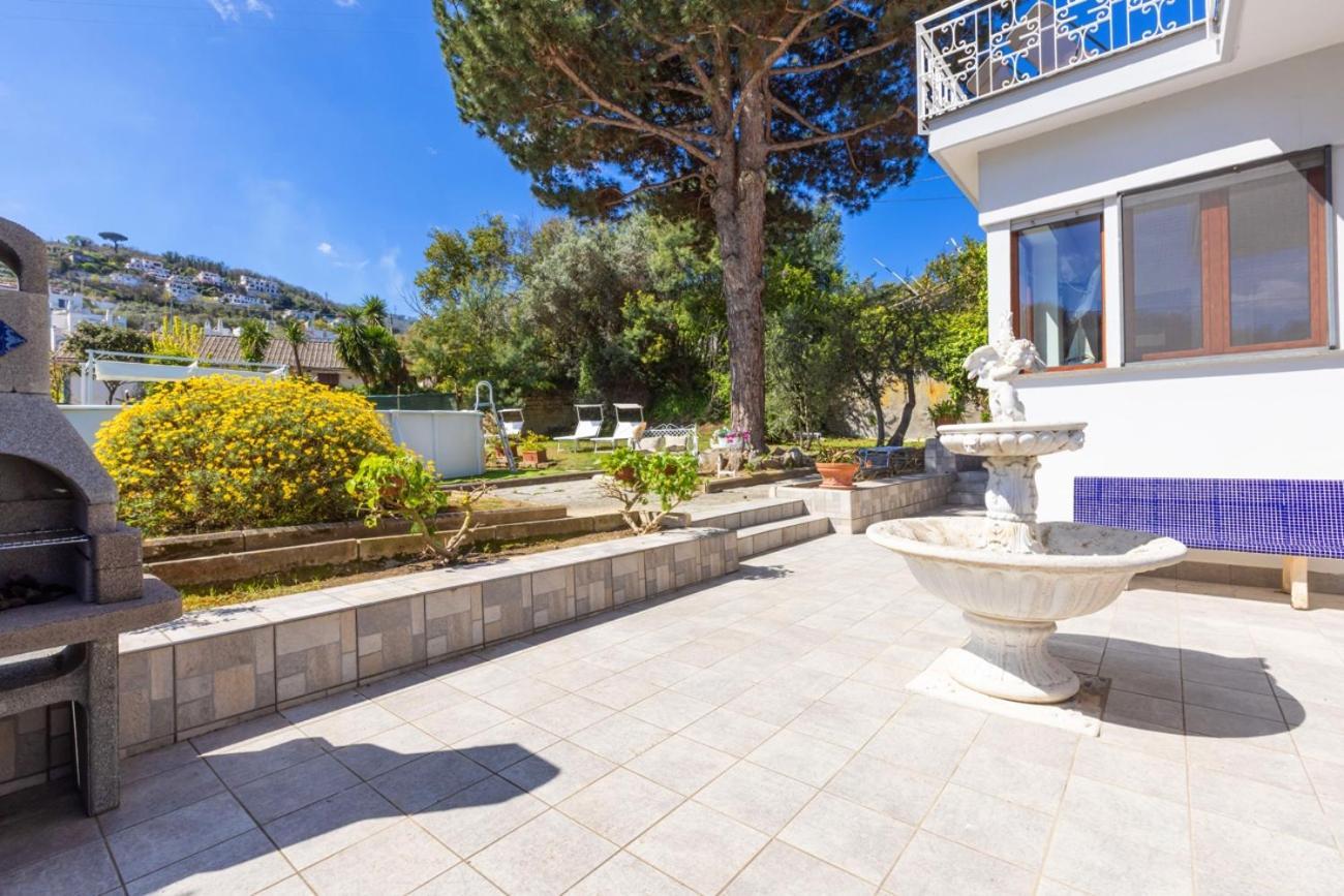 Estate4home - Louise Villa Sorrento